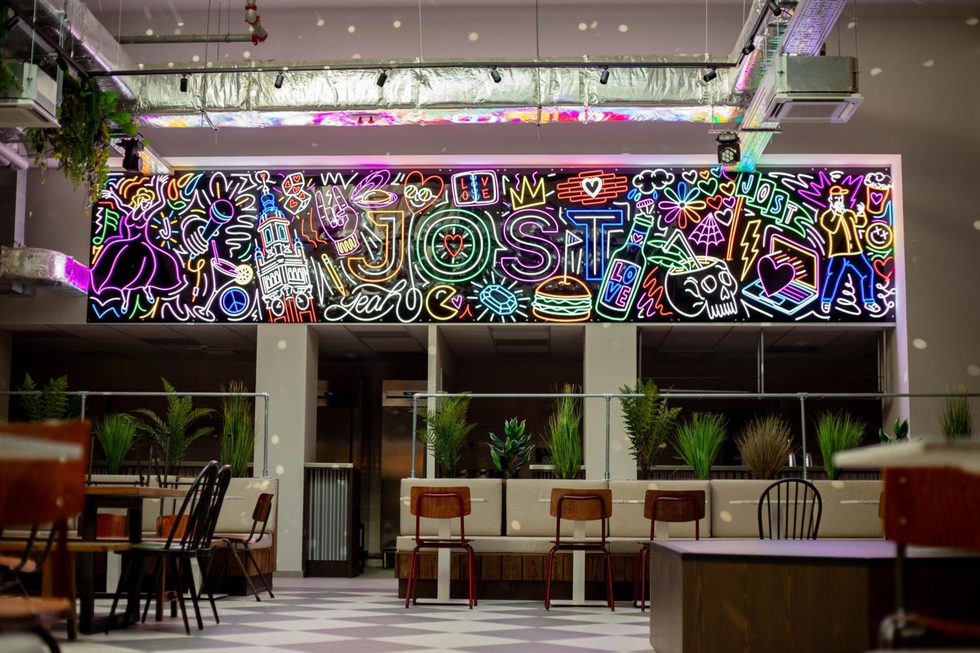 Jost Centre Hotel 3*